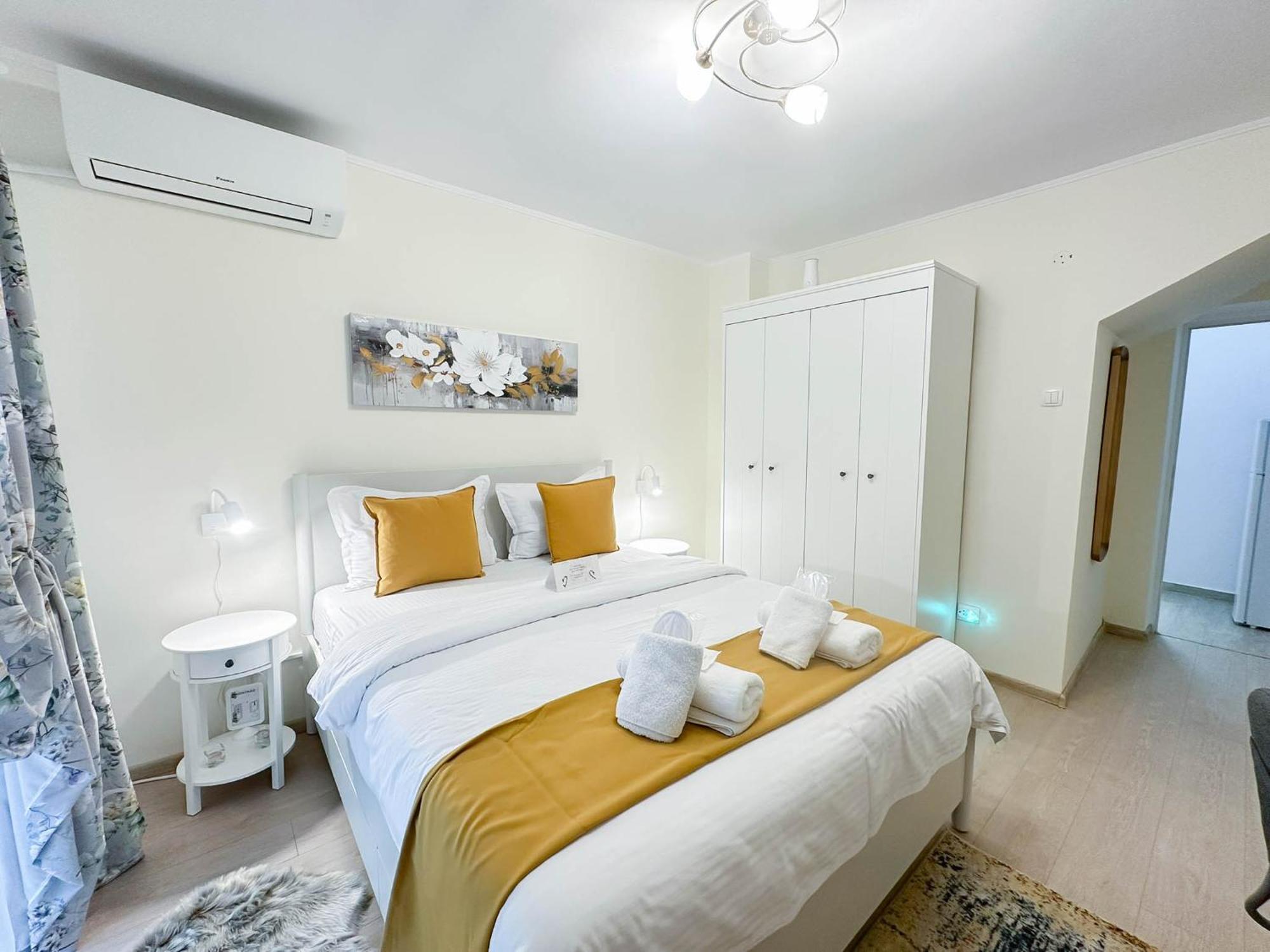 Sunrise Apartments City Center Bukarest Kültér fotó